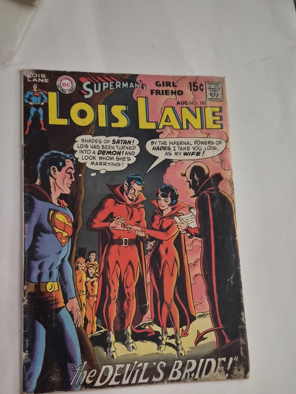 1970 DC Lois Lane Comic BOOK